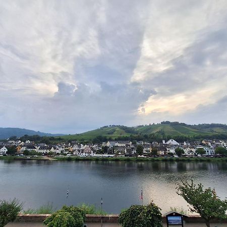 Mosel View Old Town Apartments Zell an der Mosel Ngoại thất bức ảnh