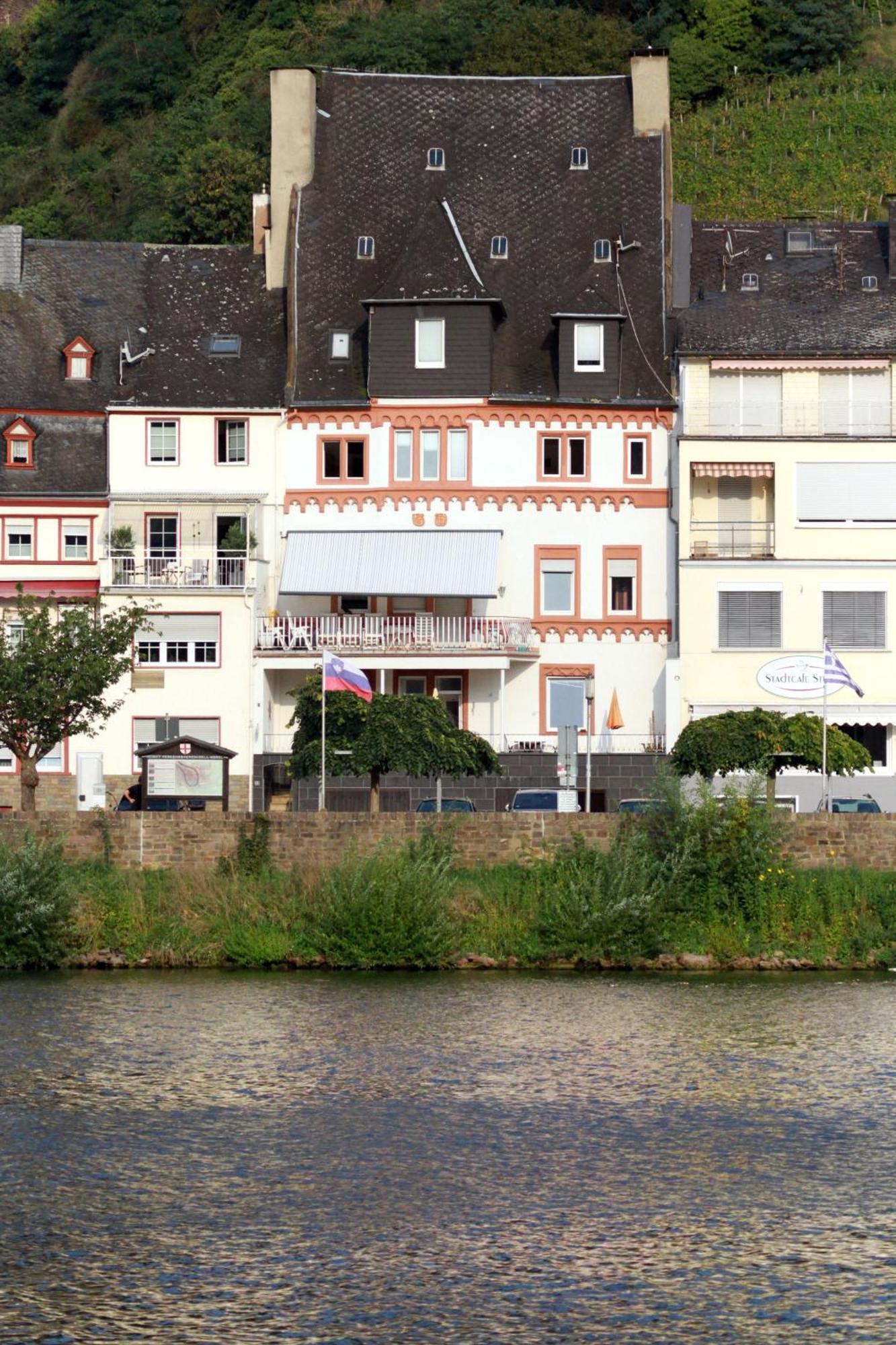 Mosel View Old Town Apartments Zell an der Mosel Ngoại thất bức ảnh